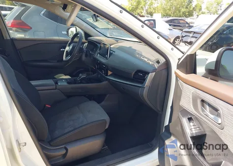 2021 Nissan Rogue Sv Fwd z USA, uszkodzony, nr VIN JN8AT3BA6MW022630